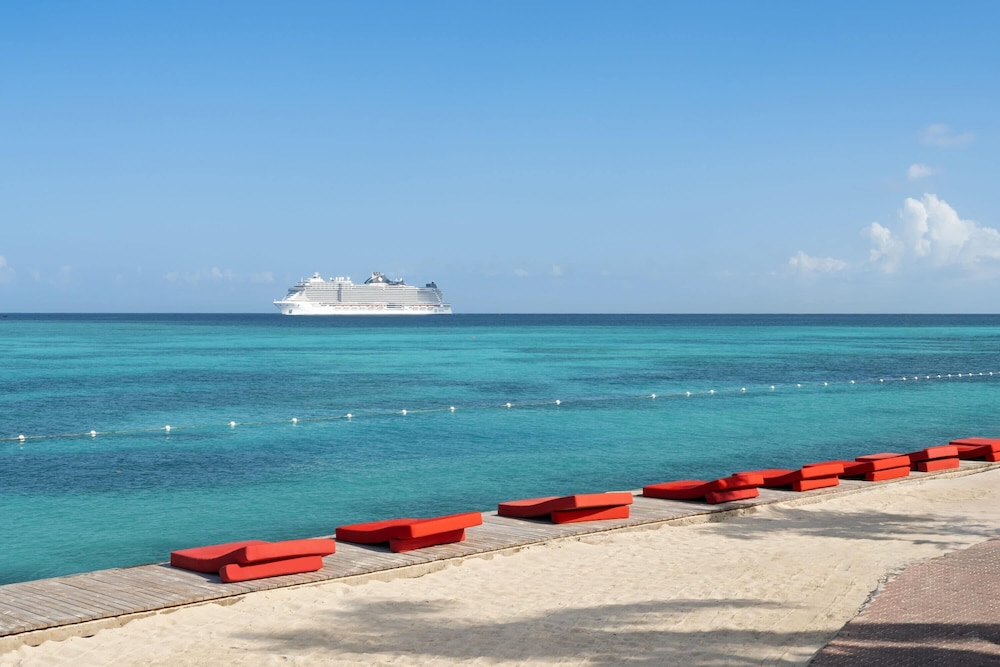 Muthu Crystal Cove Montego Bay 43/48