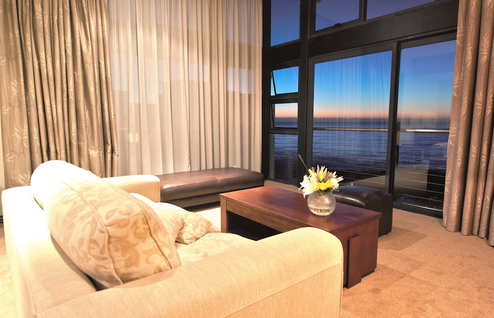 Premier Hotel Cape Town 41/82