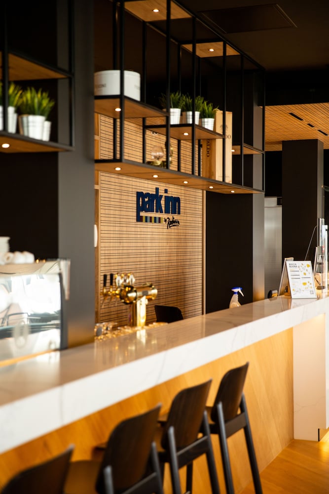 Park Inn by Radisson Vilnius Airport Hotel & Conference Centre 61/72