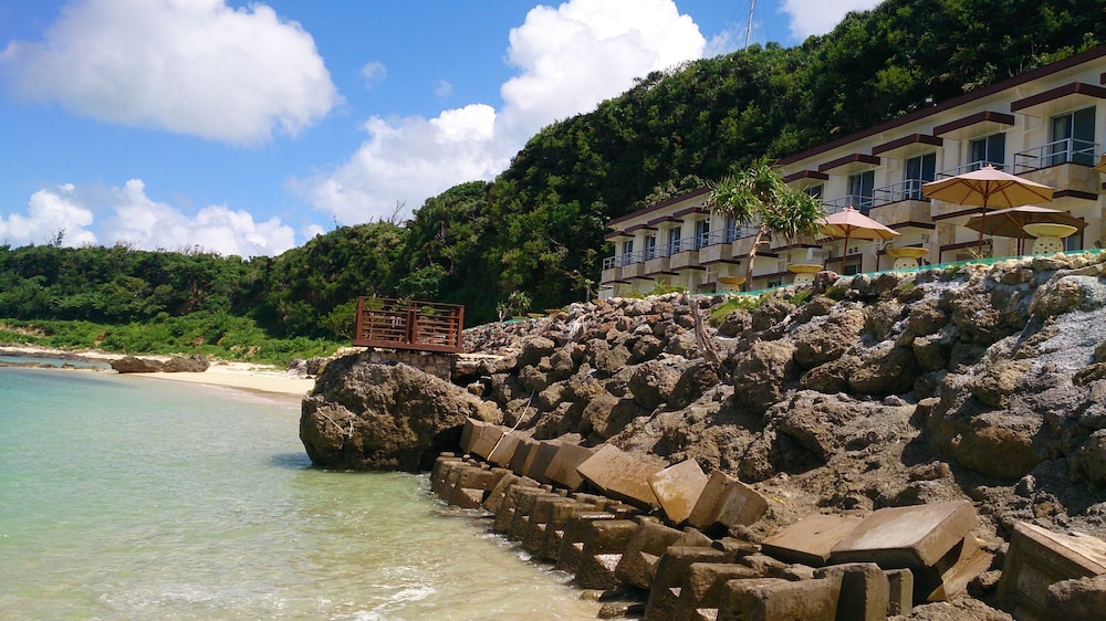 Hotel Oceans Nakijin 7/65
