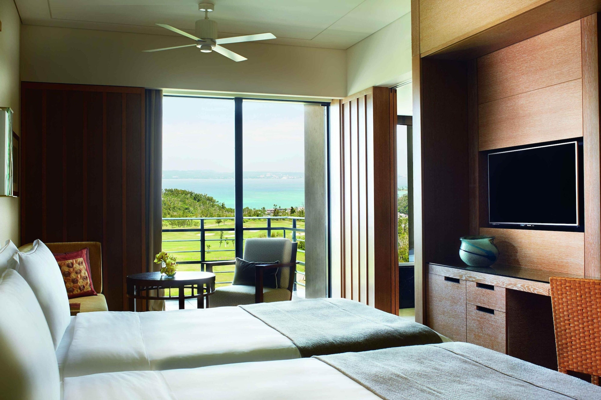 Deluxe, 2 Double Beds, Balcony