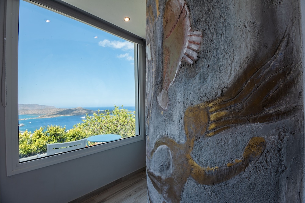 Adrakos Apartments 30/78