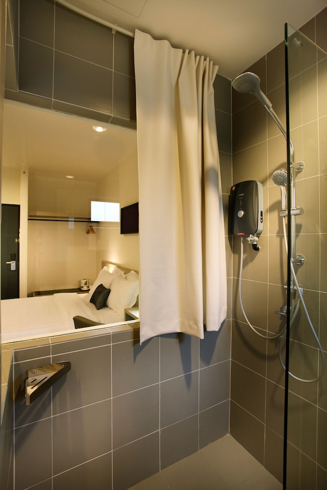 O'BOUTIQUE SUITES 21/22