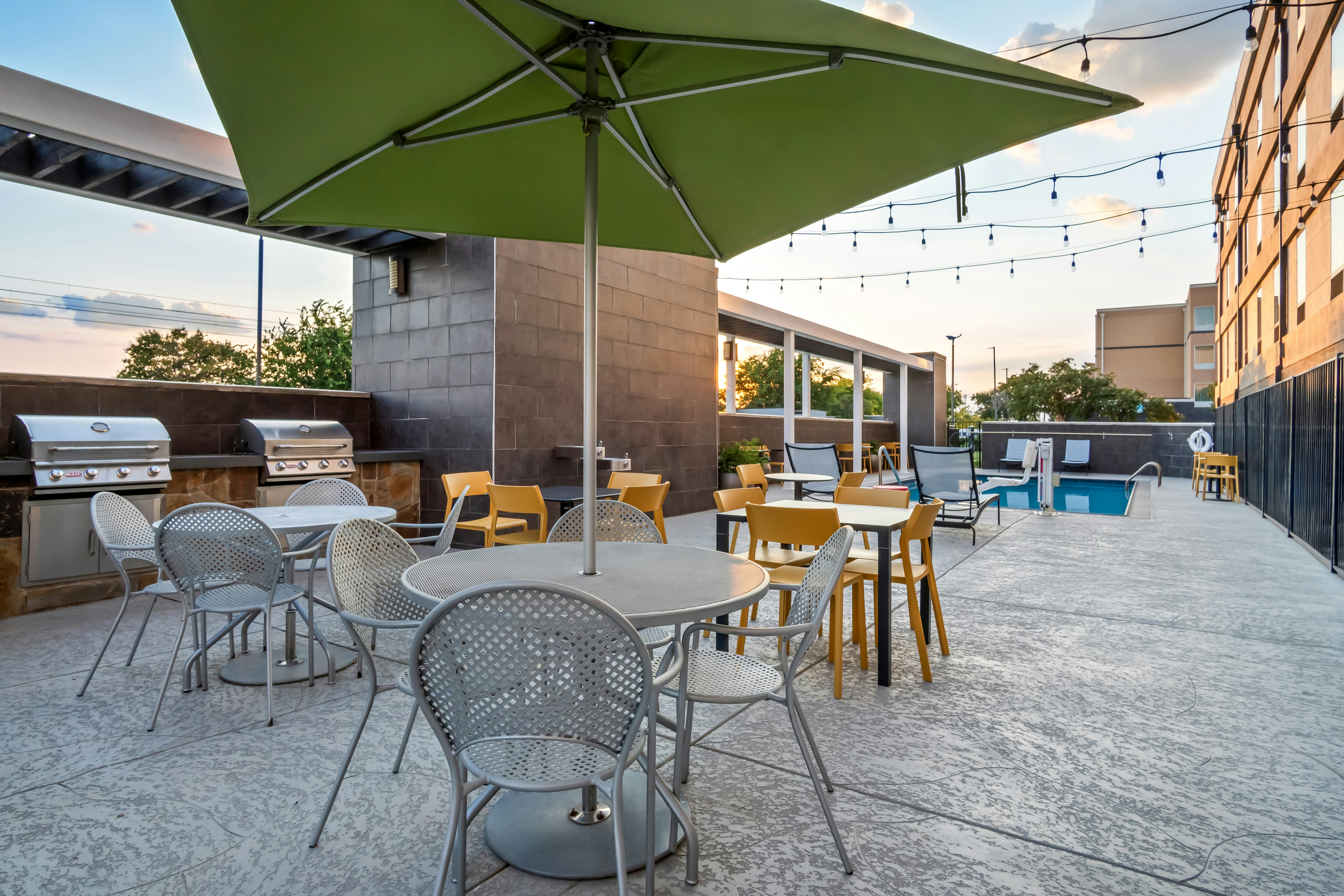 Home2 Suites By Hilton Irving / Dfw Airport North 34/63