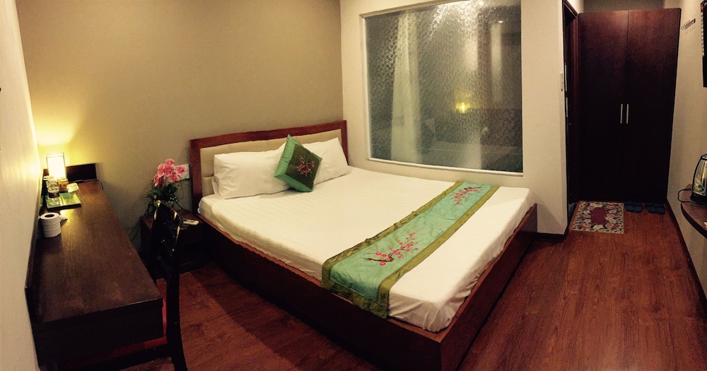 QUAN QUAN HOTEL 10/43