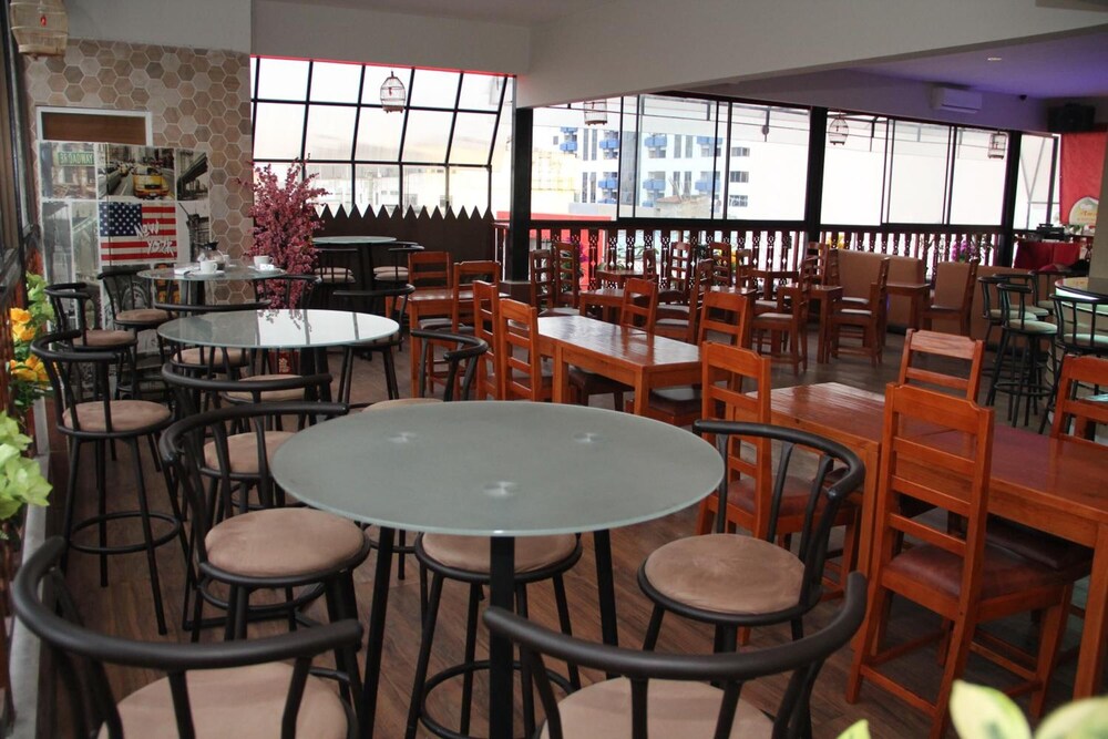 Antoni Hotel 29/35