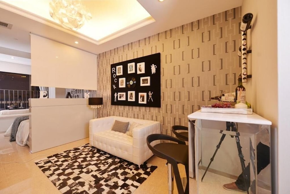 Royal River Apartment 43/50