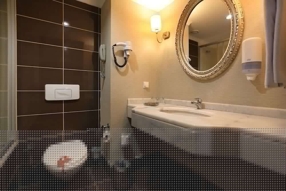 Catamaran Resort Hotel 29/71