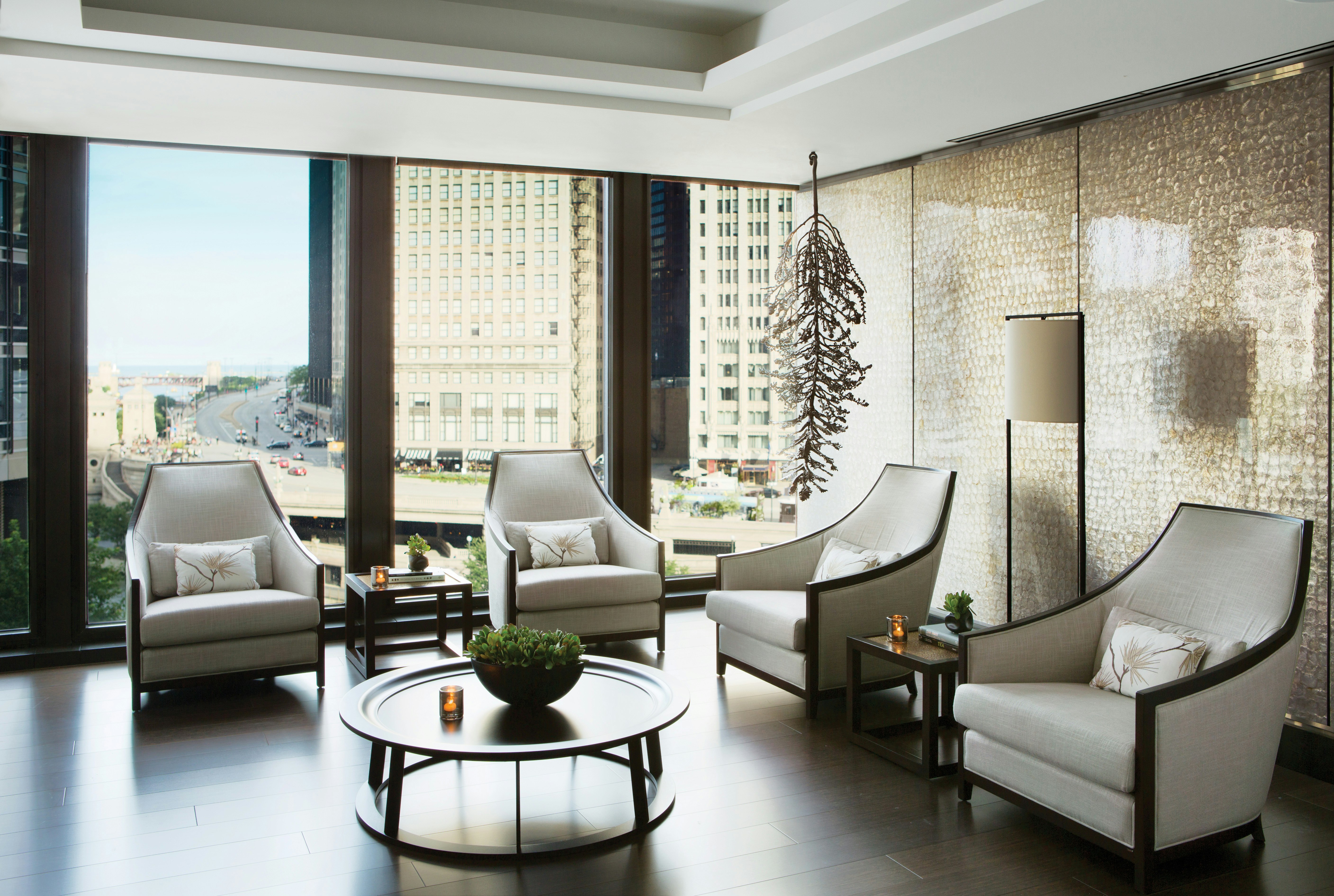 The Langham Chicago 41/82