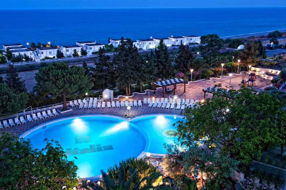 Hotel Villaggio Club ALTALIA 25/32