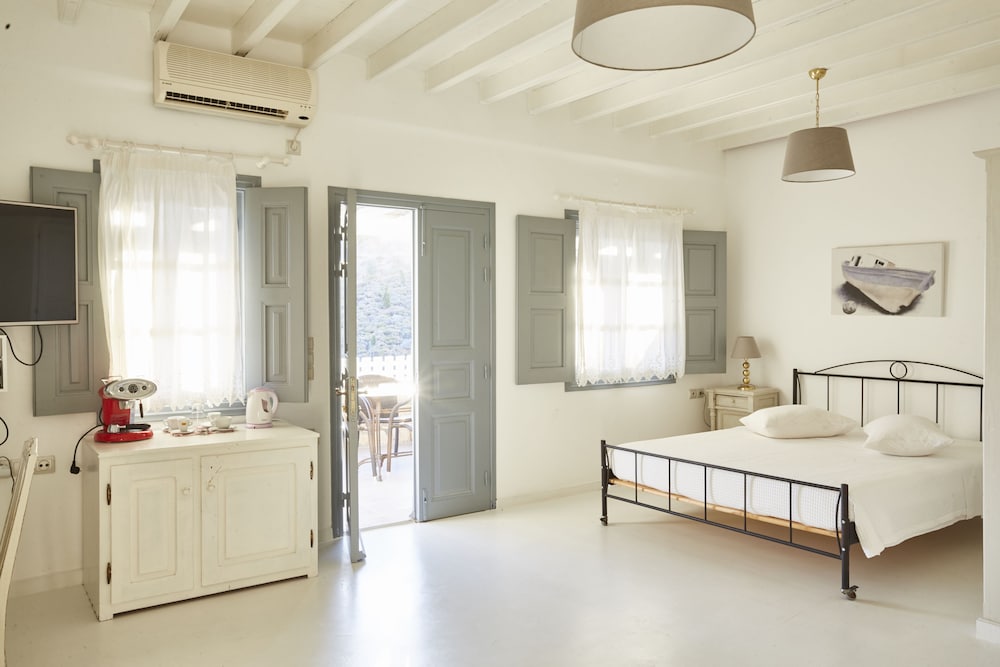 9 Muses Exclusive Apartments 25/72