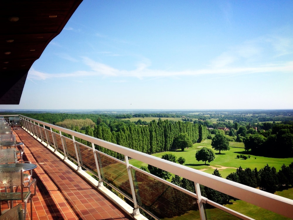 LES DRYADES GOLF AND SPA 4/57