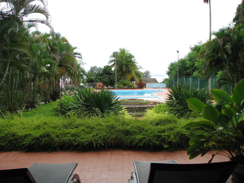 Mersing Merlin Inn 40/50