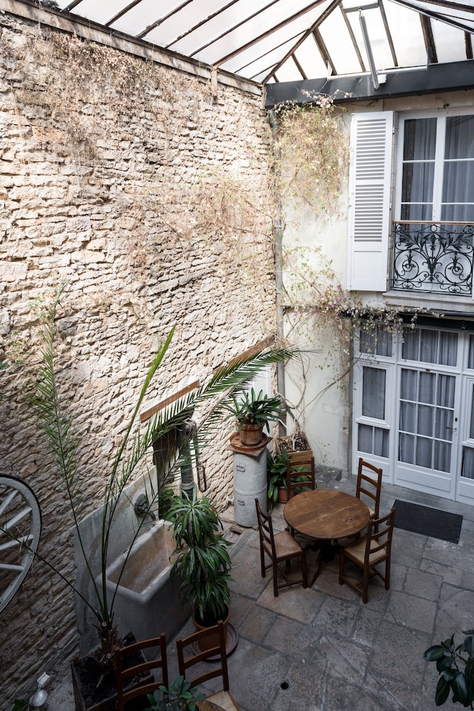 Hotel des Tonneliers 4/46