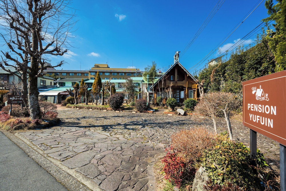 B B Pension Yufuin 62/69