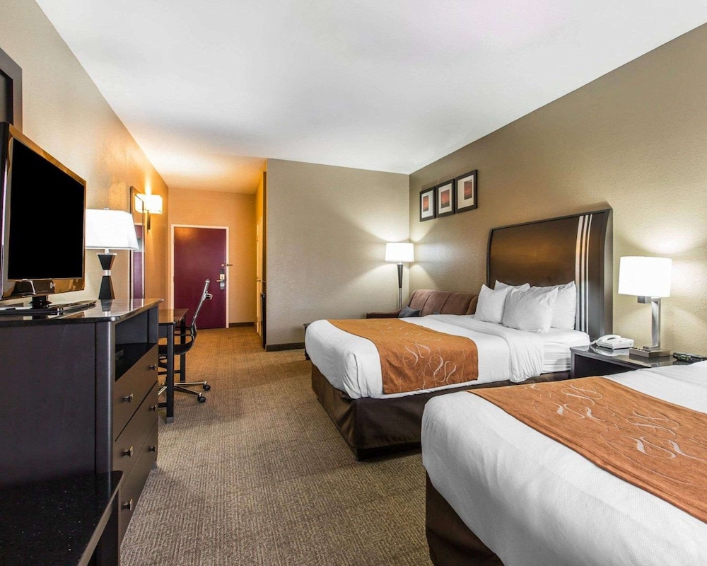 SUITE, 2 QUEEN BEDS, ACCESSIBLE