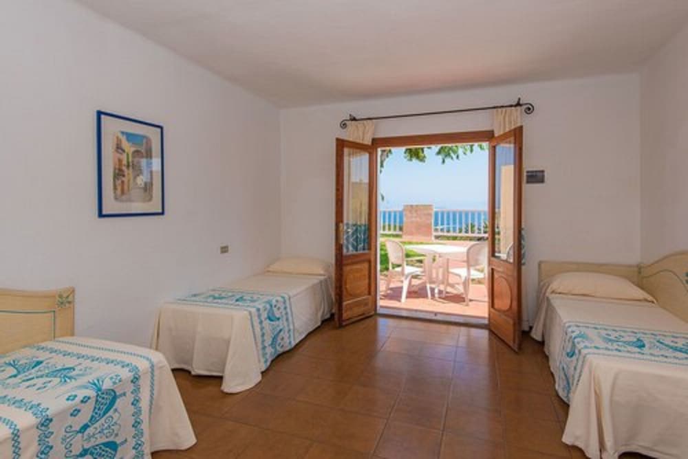 Mangia's Sardinia Resort 16/49