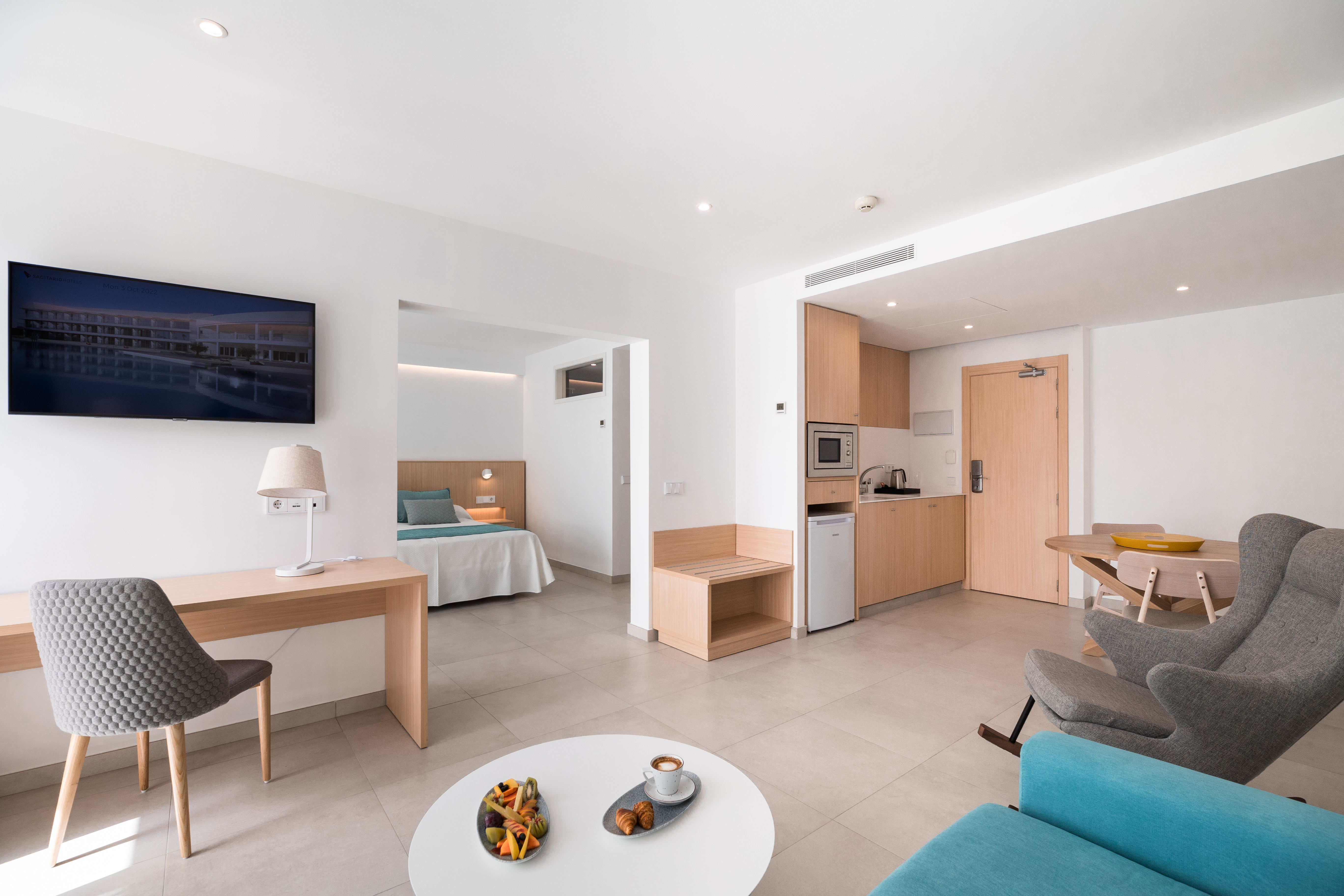 Hotel Petit Sagitario 32/50