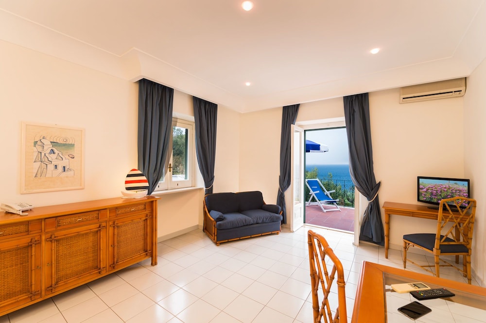 Hotel Oasi Castiglione 12/75