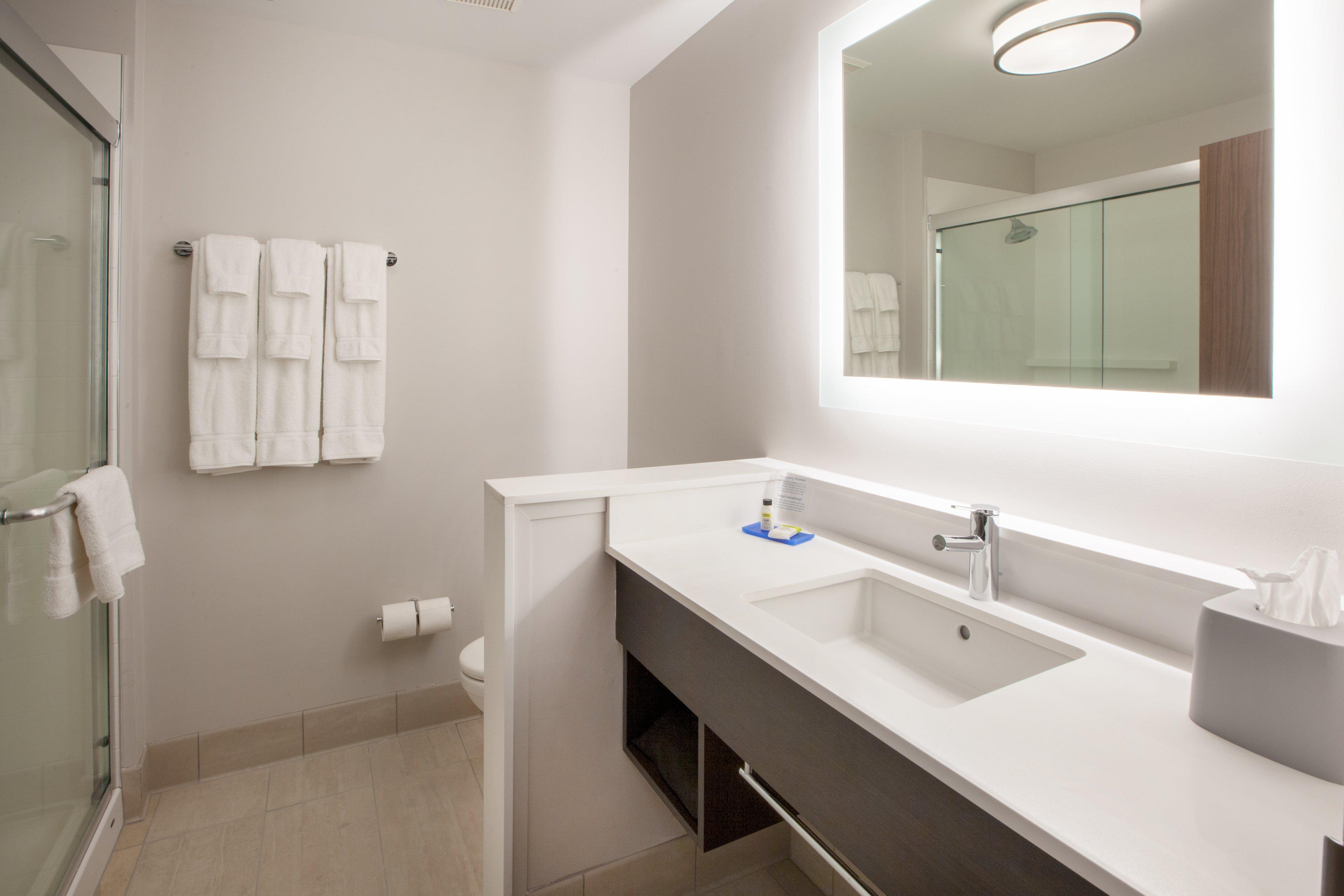 Holiday Inn Express and Suites Valencia 49/50