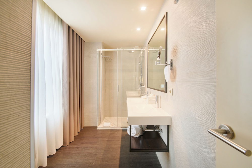 غرفة سوبيريور بسرير مزدوج أو سريرين منفصلين، Hotel Moon and Sun Porto 6/8