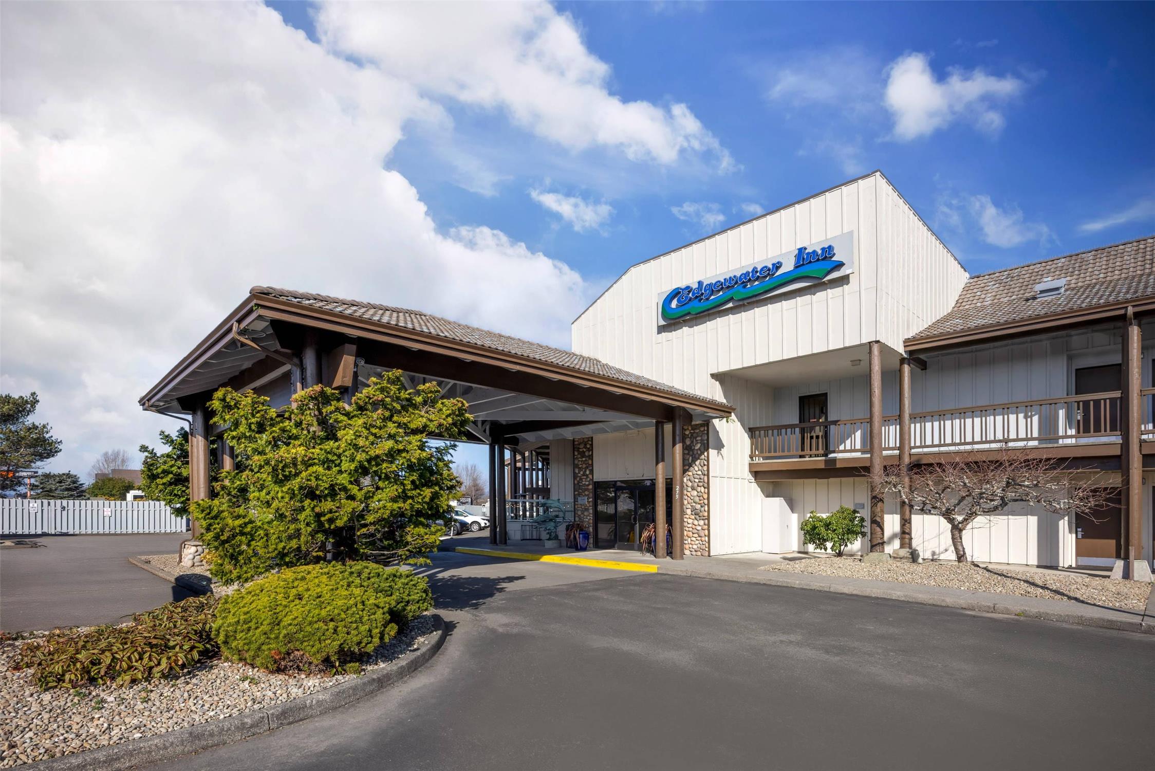 Edgewater Inn and Suites, Ascend Hotel Collection 24/27