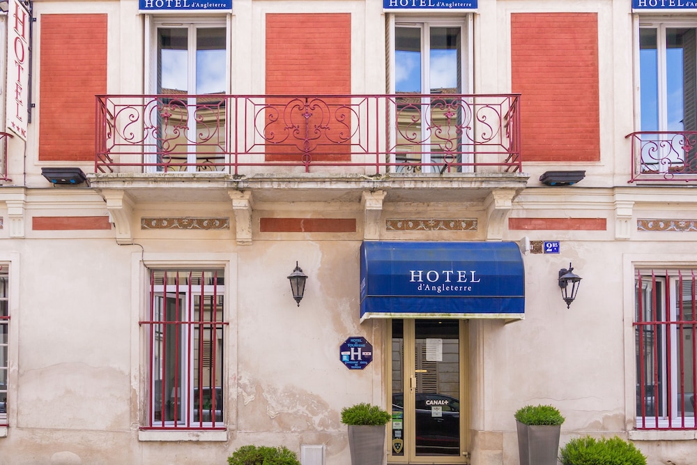HOTEL D'ANGLETERRE in VERSAILLES