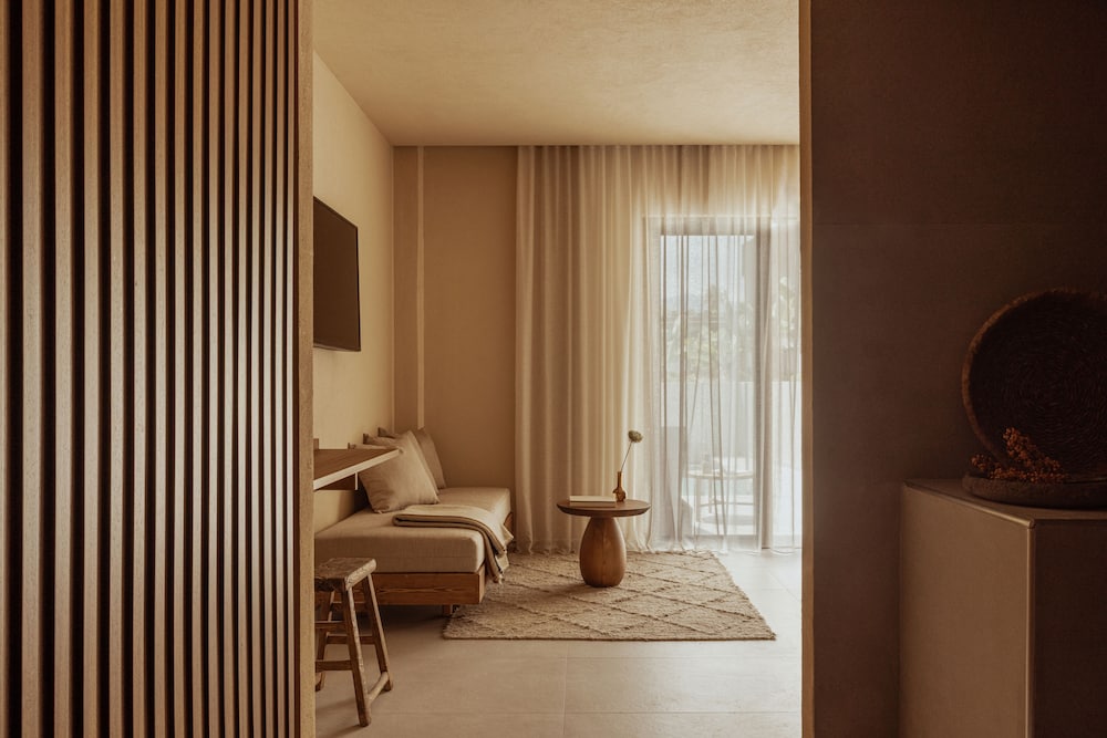 More Meni Residence and Suites 35/50