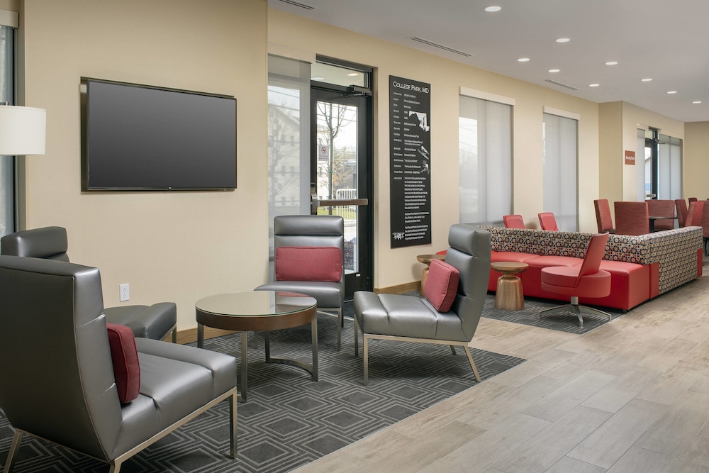 Towneplace Suites By Marriott College Park 27/43