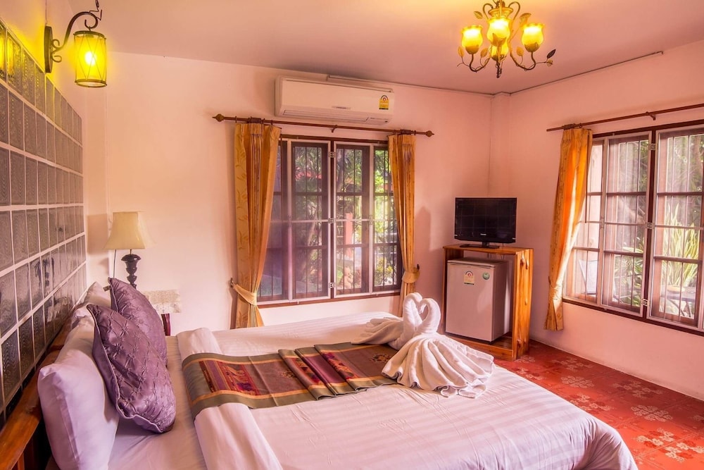 Pongphen Guesthouse 48/72