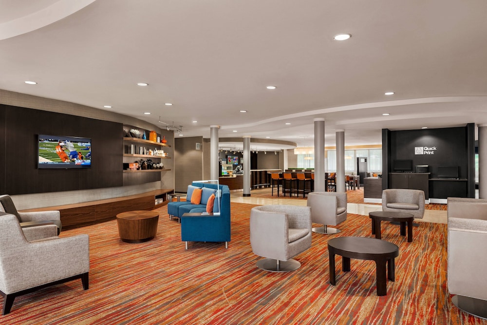 Courtyard by Marriott Philadelphia Montgomeryville 26/37