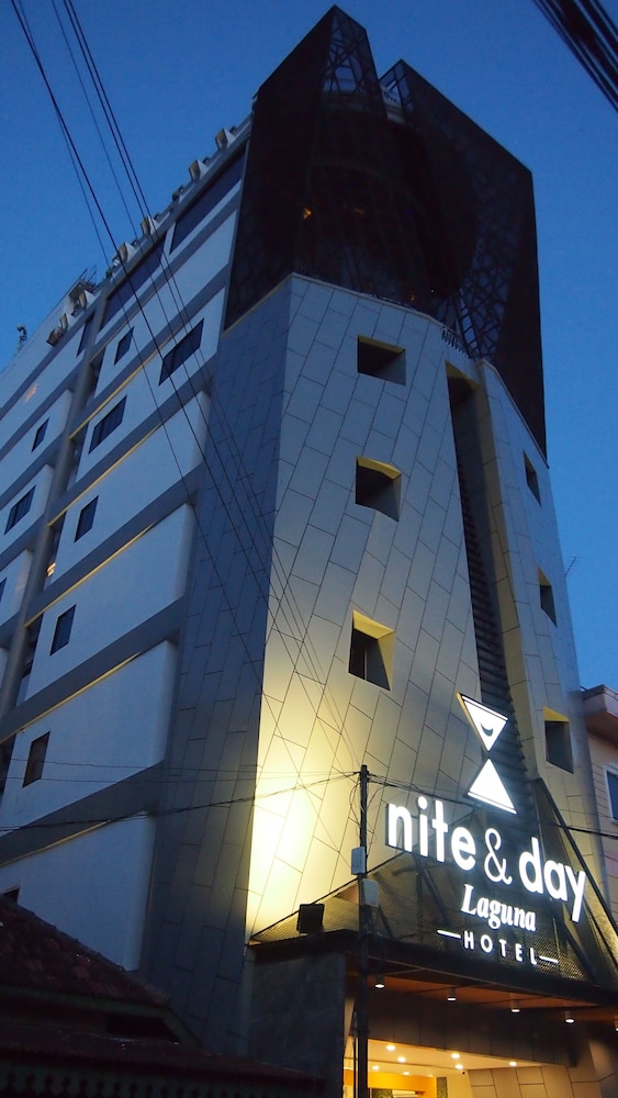 Nite and Day Laguna Bintan Tanjungpinang 3/37