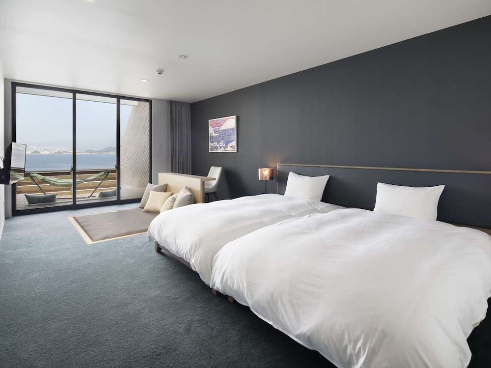 Lodge, 2 Double Beds, Terrace, Port Area