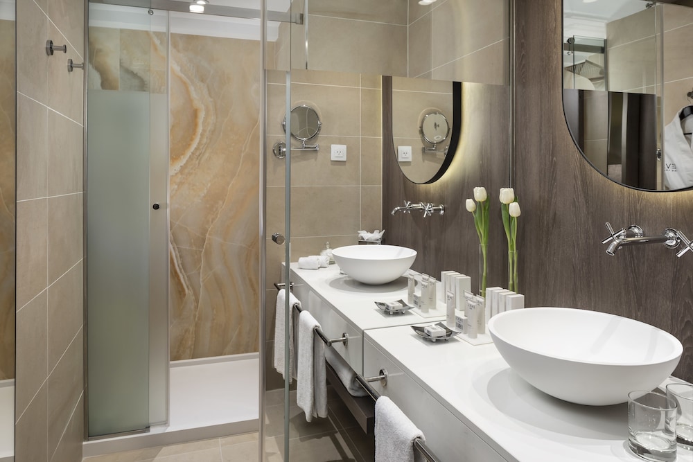 The Level At Melia Castilla 76/76