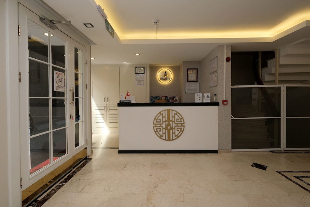 Pera Arya Hotel 13/71