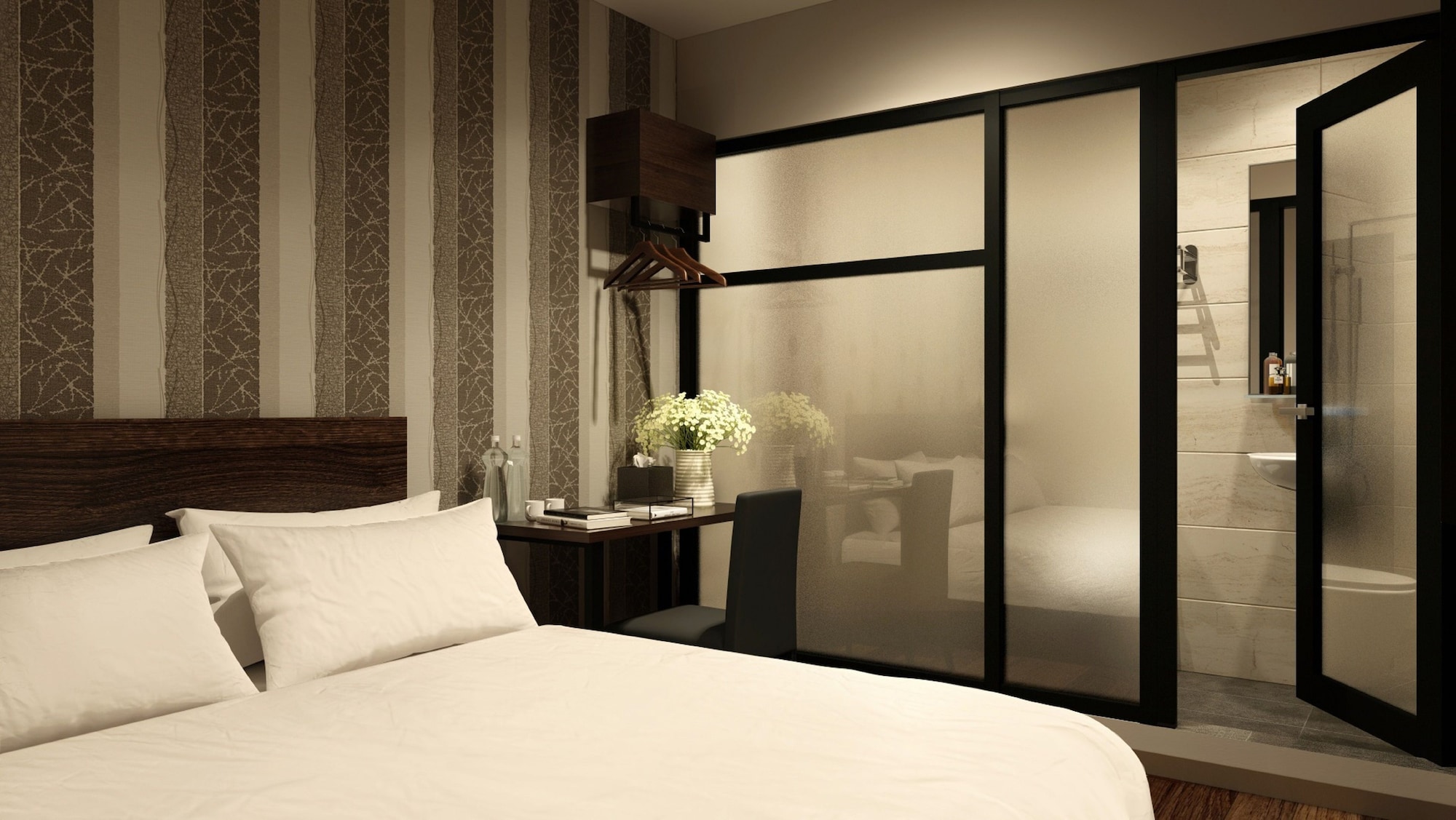 Room, Queen Bed, No Window
