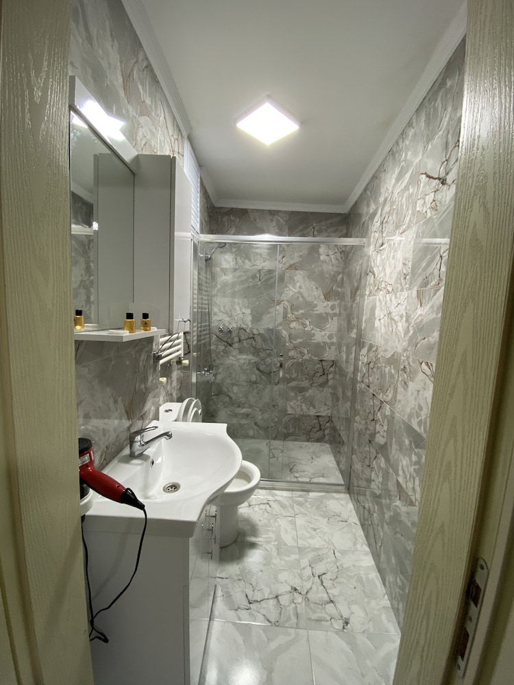 Masal Hotel 46/50