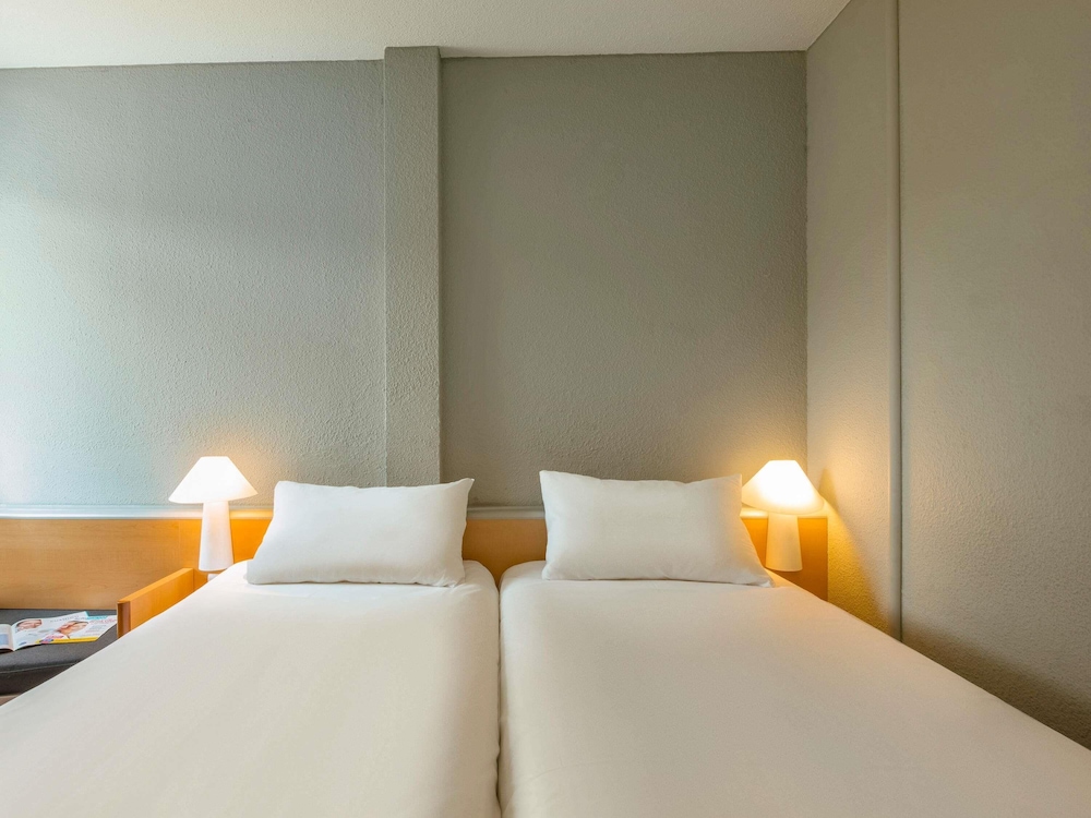 Ibis Lyon Sud Saint Rambert 6/42