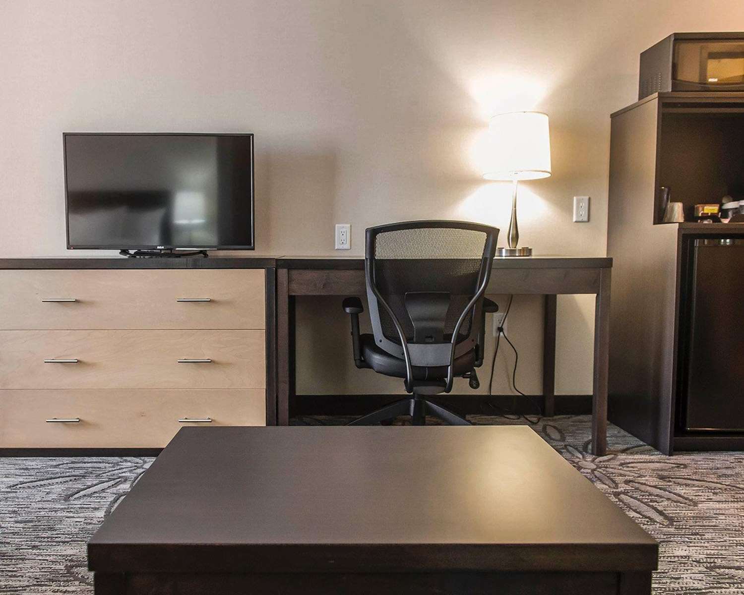 Quality Inn & Suites Kingston, ON 39/45