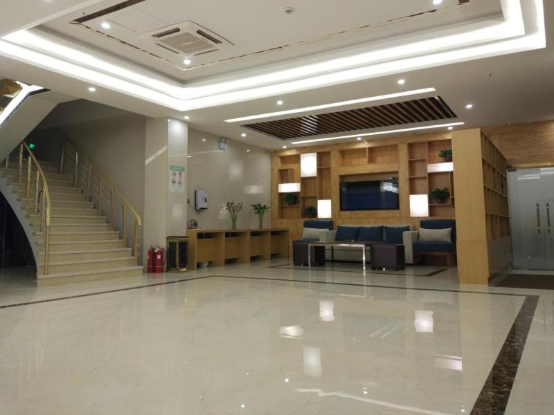 GreenTree Inn Jinzhong Yuci District North Huitong Road Express Hotel 8/53