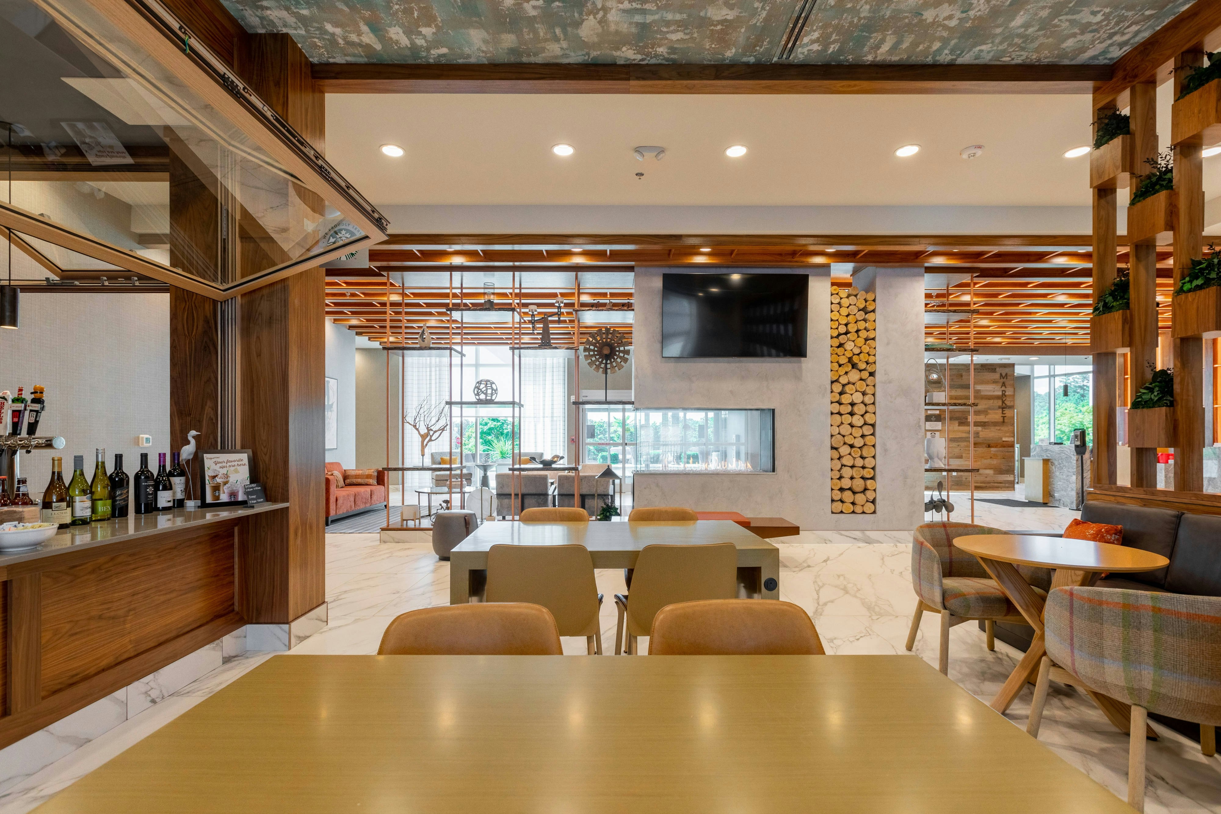 Delta Hotels by Marriott Raleigh-Durham at Research Triangle Park 25/36
