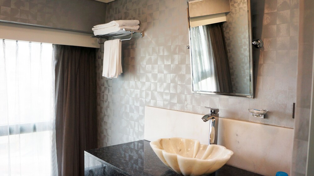 Ximen Airline Hotel 38/45