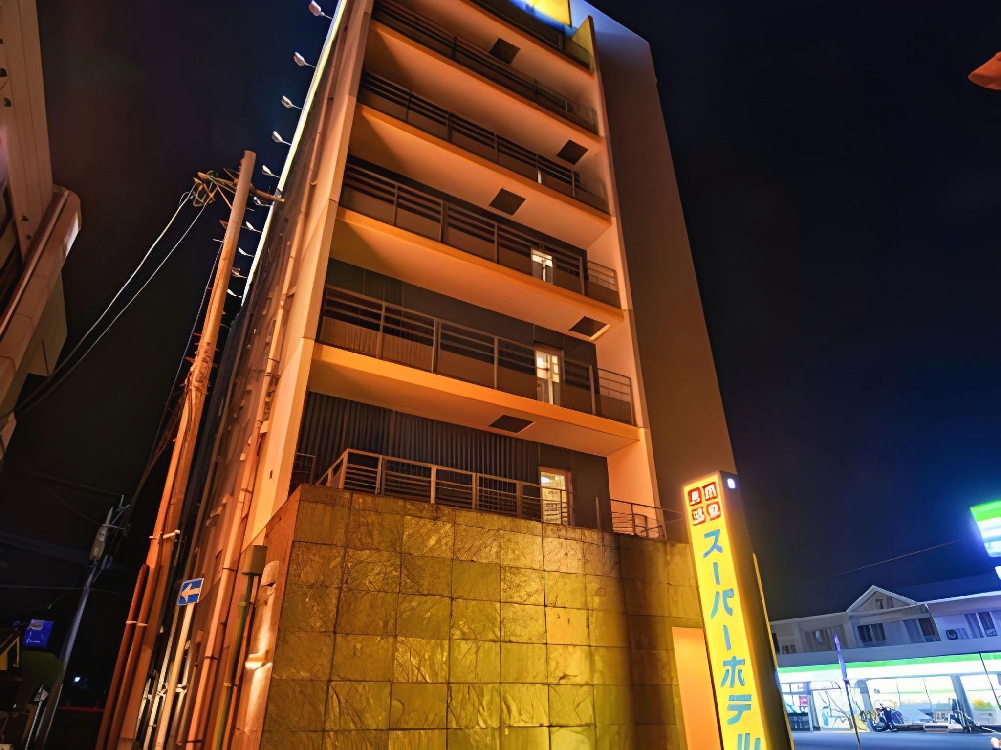 Super Hotel Satsumasendai 3/24