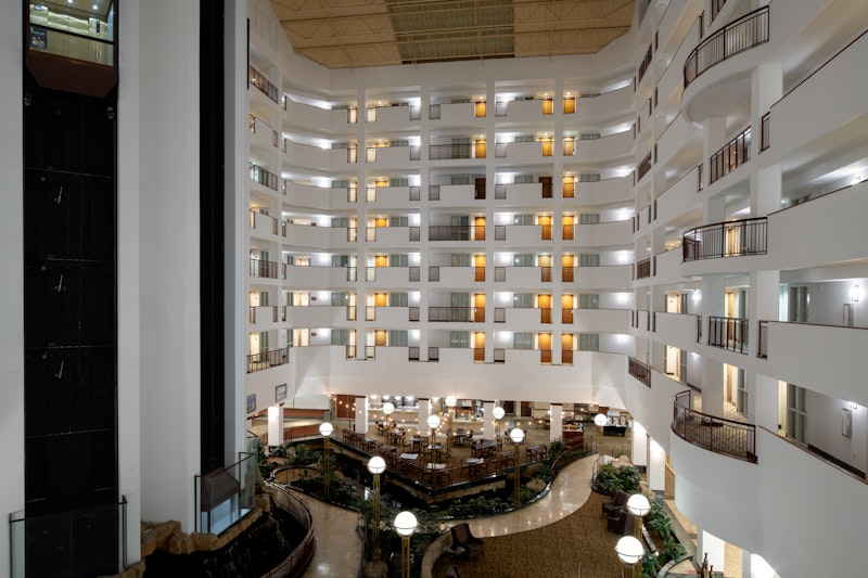 Embassy Suites by Hilton Portland Airport 8/66