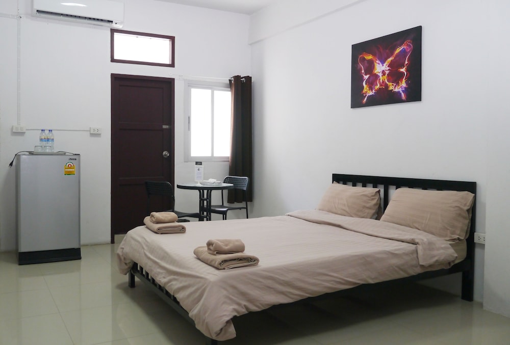 Baan Mai Guest House 27/35