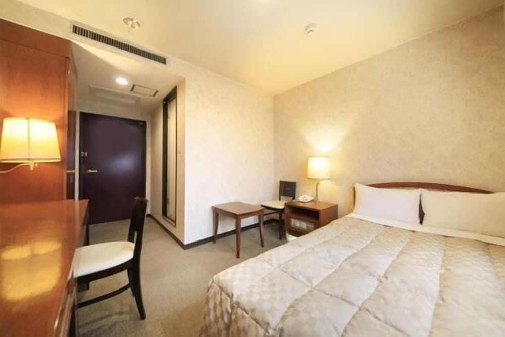 Shinmatsudo Station Hotel 12/27