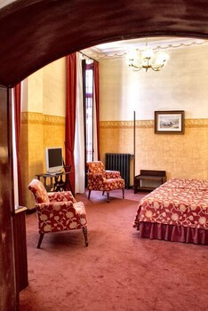 Gran Hotel del Sella 33/66