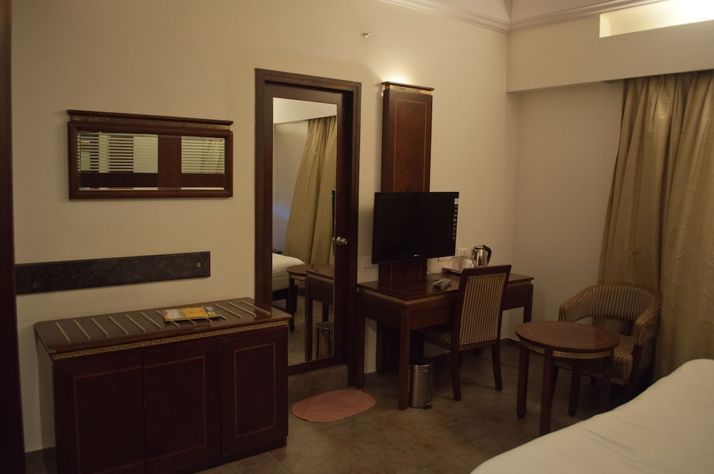 Venky Residency 13/26