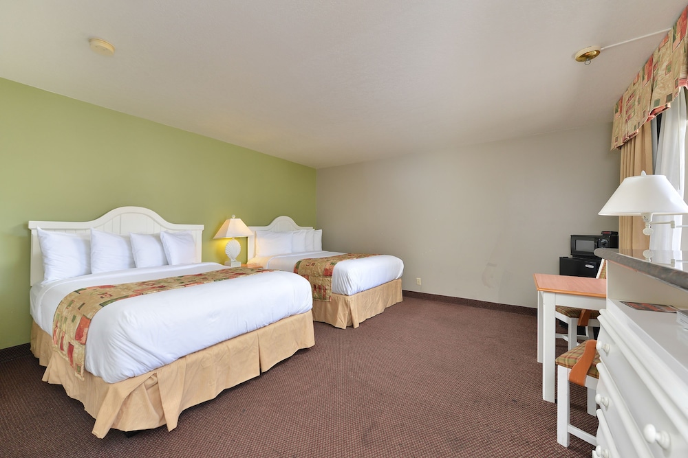 Bay View Inn 35/53