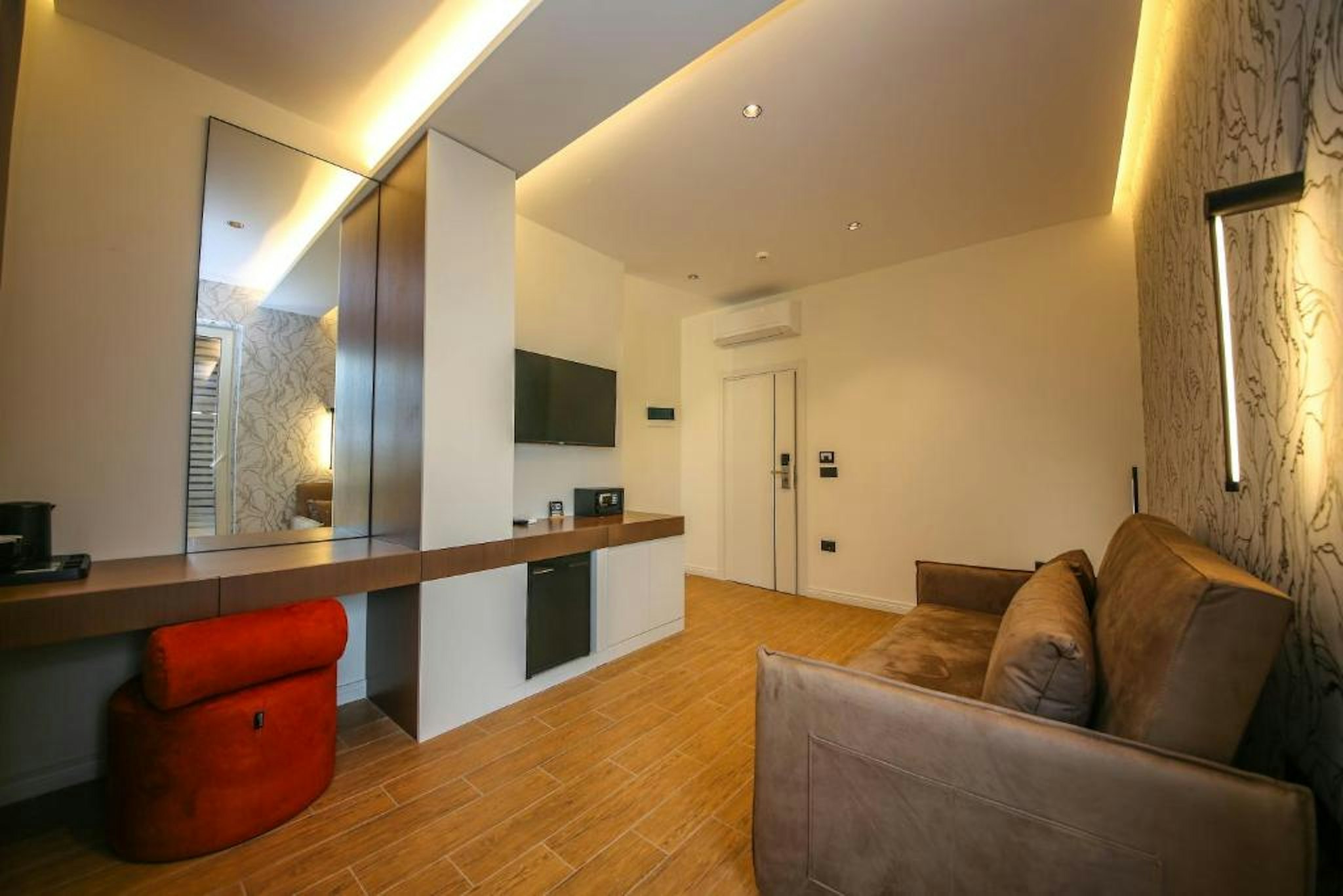 Comfort Boutique Hotel Tirana 38/60